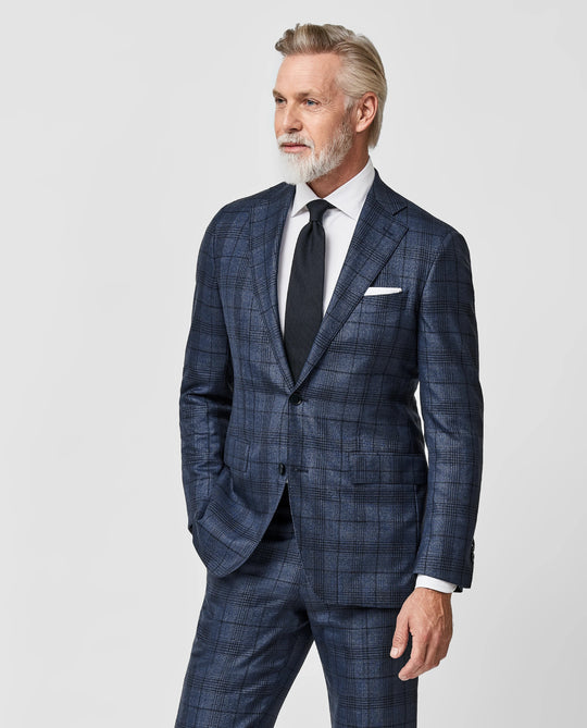 Collar Types and Tie Pairings: Mastering the Art of Shirt Coordination