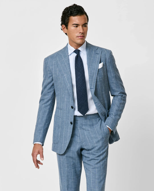 Color Coordination: Matching Suits with Shirts and Ties