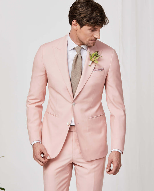 Choosing the Perfect Suit for A Miami Wedding