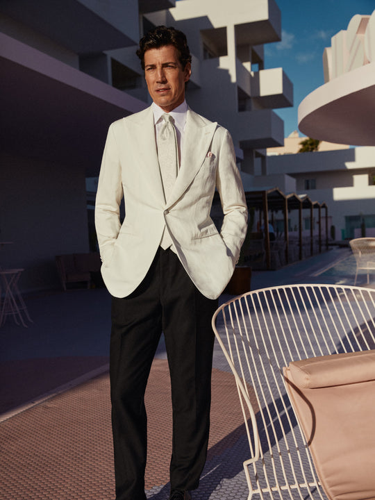 Why Use Loro Piana Fabrics to Make Custom Suits