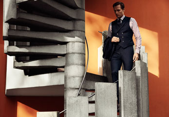 Dress Codes Decoded: Business Formal vs. Business Casual Made Simple