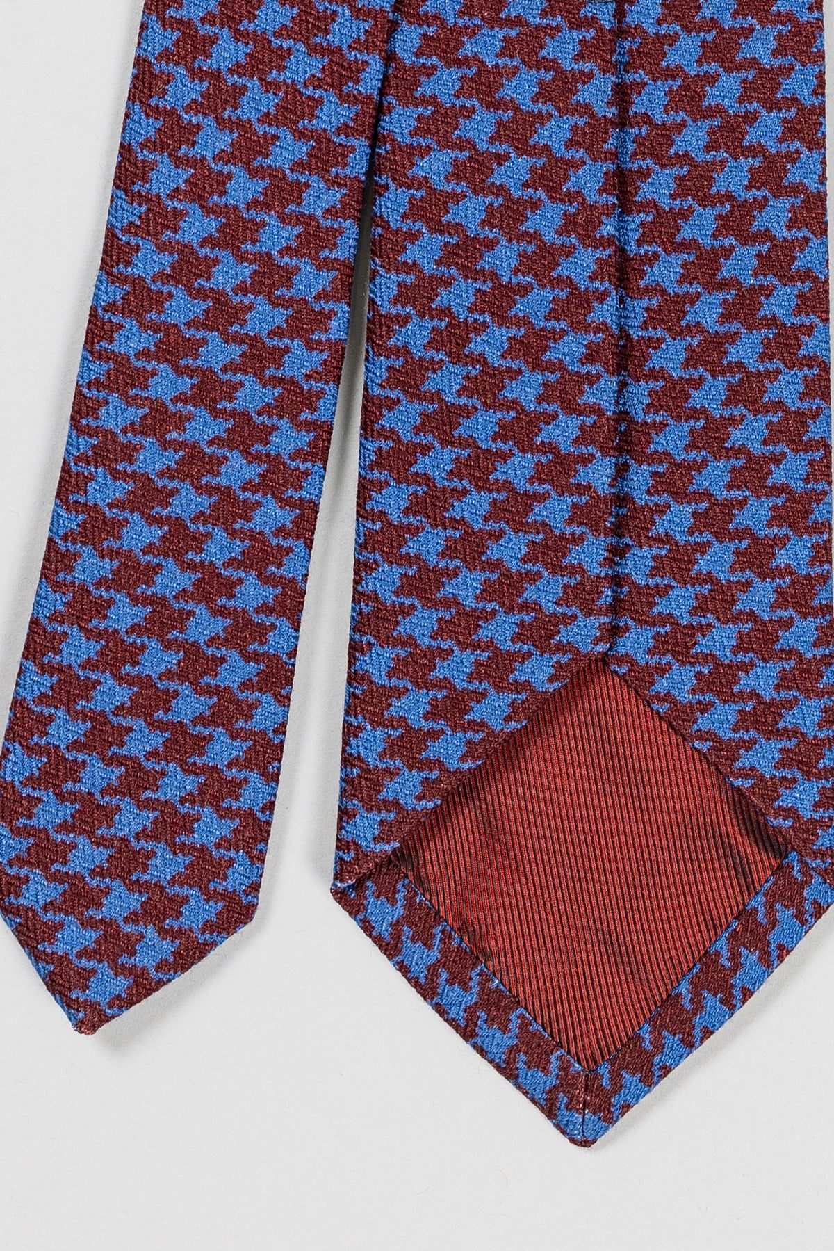 Errico Formicola red and blue patterned silk tie